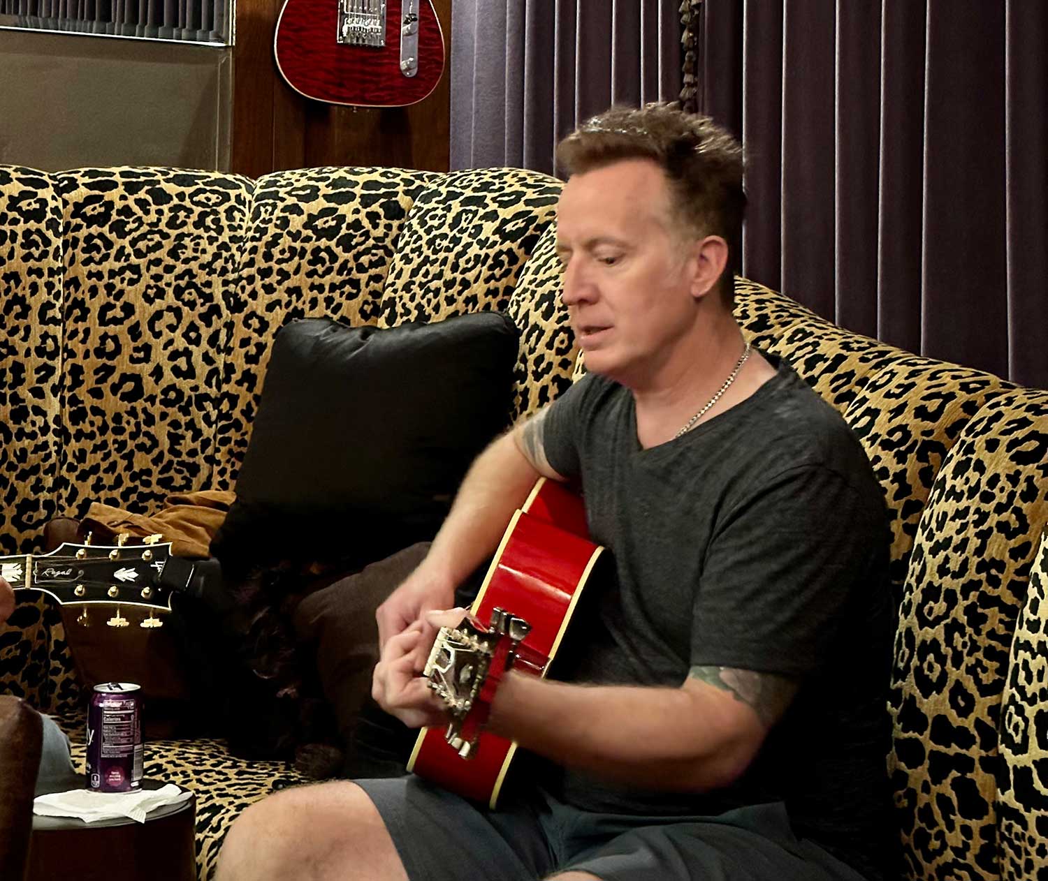 Dee at Mike's Guitar Parlor